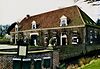 Warmelo west -  Het westelijk bboywhuis van kasteel 't Warmelo te Diepenheim. 