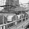 Dakkapellen aan voorgevel, tijdens restauratie - Kampen - 20348689 - RCE -  Stadsziekenhuis: Dakkapellen aan voorgevel, tijdens restauratie (opmerking: Kanjerproject) 