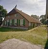 Overzicht voorgevel, rechter zijgevel - Rouveen - 20001816 - RCE -  Langhuisboerderij: Overzicht voorgevel, rechter zijgevel 