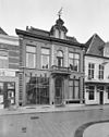 Overzicht van de voorgevel met dakkapel en balkon - Steenwijk - 20325150 - RCE -  Spijkervetpand: Overzicht van de voorgevel met dakkapel en balkon 
