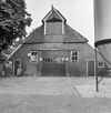 Omvangrijk boerderijcomplex, schuren