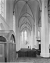 Interieur naar het oosten - Hasselt - 20102869 - RCE -  Hervormde Kerk - Grote Kerk - Sint-Stephanuskerk: interieur naar het oosten 