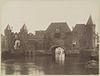 Overzicht stadspoort buitenzijde - Amersfoort - 20318903 - RCE -  Koppelpoort: Overzicht stadspoort buitenzijde (opmerking: Bureau Mulder) 