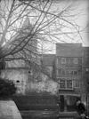 Stadspoort vanaf Werverssingel, met achterzijde huis Kamper Binnenpoort 4 - Amersfoort - 20008991 - RCE -  Kamperbinnenpoort: Stadspoort vanaf Werverssingel, met achterzijde huis Kamper Binnenpoort 4 