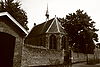 Ingang van het Hofje de Poth met de Rochuskapel.JPG -  Ingang van het Hofje de Poth met de Rochuskapel