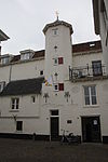 Amersfoort.Muurhuizen.33-01.JPG -  Muurhuizen 33 te Amersfoort. Van 1578 tot 1907 zat hier het Sint Elisabeth Gasthuis. Hier vepleegde men 