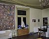 Interieur begane grond, overzicht linker voorkamer met stucplafond en beschildering - Baarn - 20338486 - RCE -  Villa Pera: Interieur begane grond, overzicht linker voorkamer met stucplafond en beschildering 