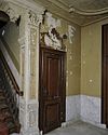 Interieur begane grond, deur naast de trap - Baarn - 20338498 - RCE -  Villa Pera: Interieur begane grond, deur naast de trap 