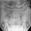 Interieur, detail van het stucplafond in de gang - Baarn - 20027191 - RCE -  Groeneveld: Interieur, detail van het stucplafond in de gang 