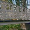 Park, gedeelte van houten brug met ijzeren zijkanten, detail - Werkhoven - 20352028 - RCE -  Beverweert: Park, gedeelte van houten brug met ijzeren zijkanten, detail 
