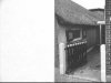 gang tussen boerderij en zomerhuis