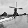 Overzicht met molenaarswoning - Lopik - 20046289 - RCE -  Molen: overzicht met molenaarswoning 