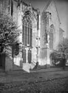 Kerk na de brand vanuit het zuid-westen - Rhenen - 20186254 - RCE -  Cunerakerk En Toren: kerk na de brand vanuit het zuid-westen 