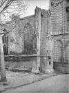 Kerk, na de brand vanuit het noord-westen - Rhenen - 20186237 - RCE -  Cunerakerk En Toren: kerk, na de brand vanuit het noord-westen 