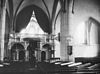 Interieur naar het oosten - Rhenen - 20186284 - RCE -  Cunerakerk En Toren: interieur naar het oosten 