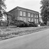 Exterieur VOORGEVEL EN LINKER ZIJGEVEL - Maarssen - 20267951 - RCE -  Huis Cromwijck: Exterieur VOORGEVEL EN LINKER ZIJGEVEL 