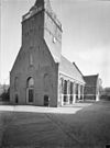 Kerk vanuit het zuid-westen - Vreeland - 20247133 - RCE -  Nederlands Hervormde Kerk: kerk vanuit het zuid-westen 