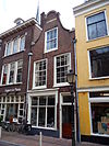 Pand met klokgevel