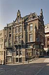 Overzicht achtergevels winkelpanden - Utrecht - 20343447 - RCE -  Winkel: Overzicht achtergevels winkelpanden (opmerking: Gefotografeerd voor het Monumenten boek, Karel Loeff) 
