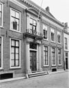 Waterschapshuis, voordeur en achterzijde - Utrecht - 20235858 - RCE -  Waterschapshuis, voordeur en achterzijde 
