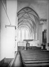 Interieur naar het oosten - Utrecht - 20232689 - RCE -  Sint Janskerk: interieur naar het oosten 
