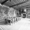 INT. OVERZICHT REGENTENZAAL MET SCHOUW EN 17DE EEUWSE WANDTAPIJTEN - Utrecht - 20339798 - RCE -  Bartholomeigasthuis: INT. OVERZICHT REGENTENZAAL MET SCHOUW EN 17DE EEUWSE WANDTAPIJTEN (opmerking: Monumenten In Nederland UTRECHT, BLADZIJDE 241) 
