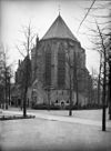 Kerk vanuit het westen - Utrecht - 20232669 - RCE -  Sint Janskerk: kerk vanuit het westen 