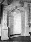 Poortomlijsting (1546) van huis Lichtenberg door W.van Noort. catalogus Museum nummer 996 - Utrecht - 20231496 - RCE -  Stadhuis: poortomlijsting (1546) van huis Lichtenberg door W.van Noort. catalogus Museum nummer 996 