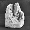 Interieur onderdeel beeldengroep altaarretabel, vrouwengestalten. - Vianen - 20241881 - RCE -  Nederlands Hervormde Kerk: interieur onderdeel beeldengroep altaarretabel, vrouwengestalten. 