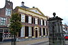 Vianen - Voorstraat 56 met pomp - Rijksmonument 37375.JPG -  Vianen - Voorstraat 56 met pomp - Rijksmonument 37375 