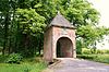 Groenestein (3).JPG -  Het poortgebouw van ridderhofstad Groenestein, het enige wat nog van het kasteel rest. 