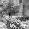 Huisje tegen noordgevel donjon - Wijk bij Duurstede - 20213127 - RCE -  Kasteel: huisje tegen noordgevel donjon 