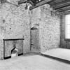 INTERIEUR, WESTZIJDE, SCHOORSTEEN MET AANZET, GEWELF (HH 1.5) - Woerden - 20281727 - RCE -  Kasteel Woerden: INTERIEUR, WESTZIJDE, SCHOORSTEEN MET AANZET, GEWELF (HH 1.5) 