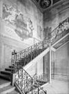 Interieur trappenhuis met muurschildering - Zeist - 20221324 - RCE -  Het Slot: interieur trappenhuis met muurschildering 
