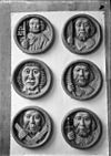 Houten Apostelkoppen - Nisse - 20168504 - RCE -  Nederlands Hervormde Kerk: houten Apostelkoppen (opmerking: Fotonummer 9125) 
