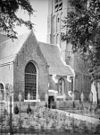 Noordzijde van de Hervormde kerk, vanuit het noordoosten - 's-Heer Abtskerke - 20105338 - RCE -  Nederlands Hervormde Kerk: Noordzijde van de Hervormde kerk, vanuit het noordoosten (opmerking: Fotonummer 6414) 
