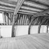 Interieur, kapspanten - Goes - 20335897 - RCE -  Gotische Huis: Interieur, kapspanten (opmerking: Gefotografeerd voor Huizen in Nederland, Hendrick de Keyser) 