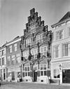 Voorgevel - Goes - 20335885 - RCE -  Gotische Huis: Voorgevel (opmerking: Gefotografeerd voor Huizen in Nederland, Hendrick de Keyser) 