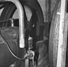 INTERIEUR, GEDEELTE VAN DE PETROLIUM MOTOR - Kuitaart - 20299502 - RCE -  Graanmaalderij: INTERIEUR, GEDEELTE VAN DE PETROLIUM MOTOR 