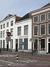 Middelburg Houtkaai7 -  Middelburg, Houtkaai 7 (center, white) 