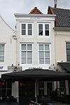Huis met eenvoudige lijstgevel