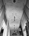 Plafond in gang - Middelburg - 20155828 - RCE -  Huis Ingelandt: plafond in gang 