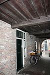 Huis met eenvoudige klokgevel