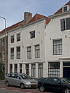 Middelburg Nieuwe Haven7 -  Middelburg, Nieuwe Haven 1 (center, the middle of the three white houses)