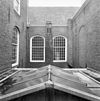 Binnenplaats in richting van trappenhuis - Middelburg - 20156829 - RCE -  binnenplaats in richting van trappenhuis 