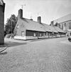 Overzicht buitengevel aan de Nieuwe Kerkgang - Middelburg - 20345301 - RCE -  Hofje Onder Den Toren: Overzicht buitengevel aan de Nieuwe Kerkgang 