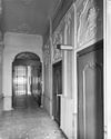 Interieur, gang begane grond - Middelburg - 20155931 - RCE -  Societeit De Vergenoeging: Interieur, gang begane grond 