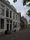 Middelburg Herengracht90 -  Middelburg, Herengracht 90 (center, right part of the long white house) 