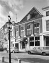 Huis met pilastergevel