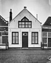 Huis met tuitgevel